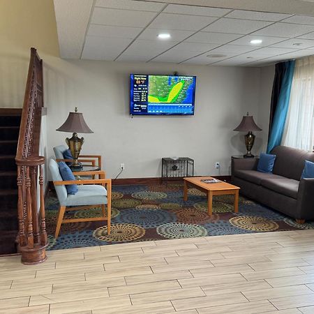 Baymont By Wyndham Mishawaka South Bend Area Hotel Buitenkant foto