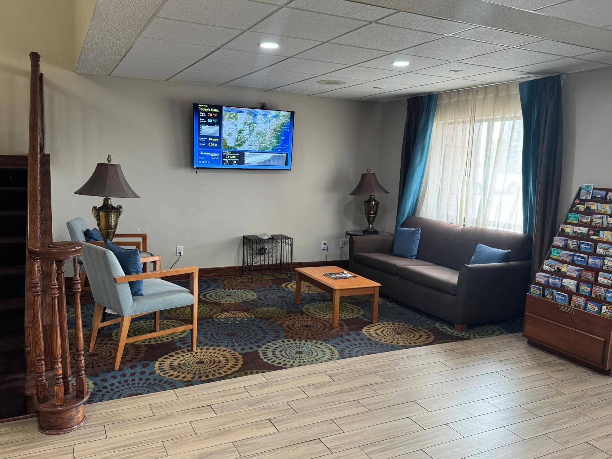 Baymont By Wyndham Mishawaka South Bend Area Hotel Buitenkant foto