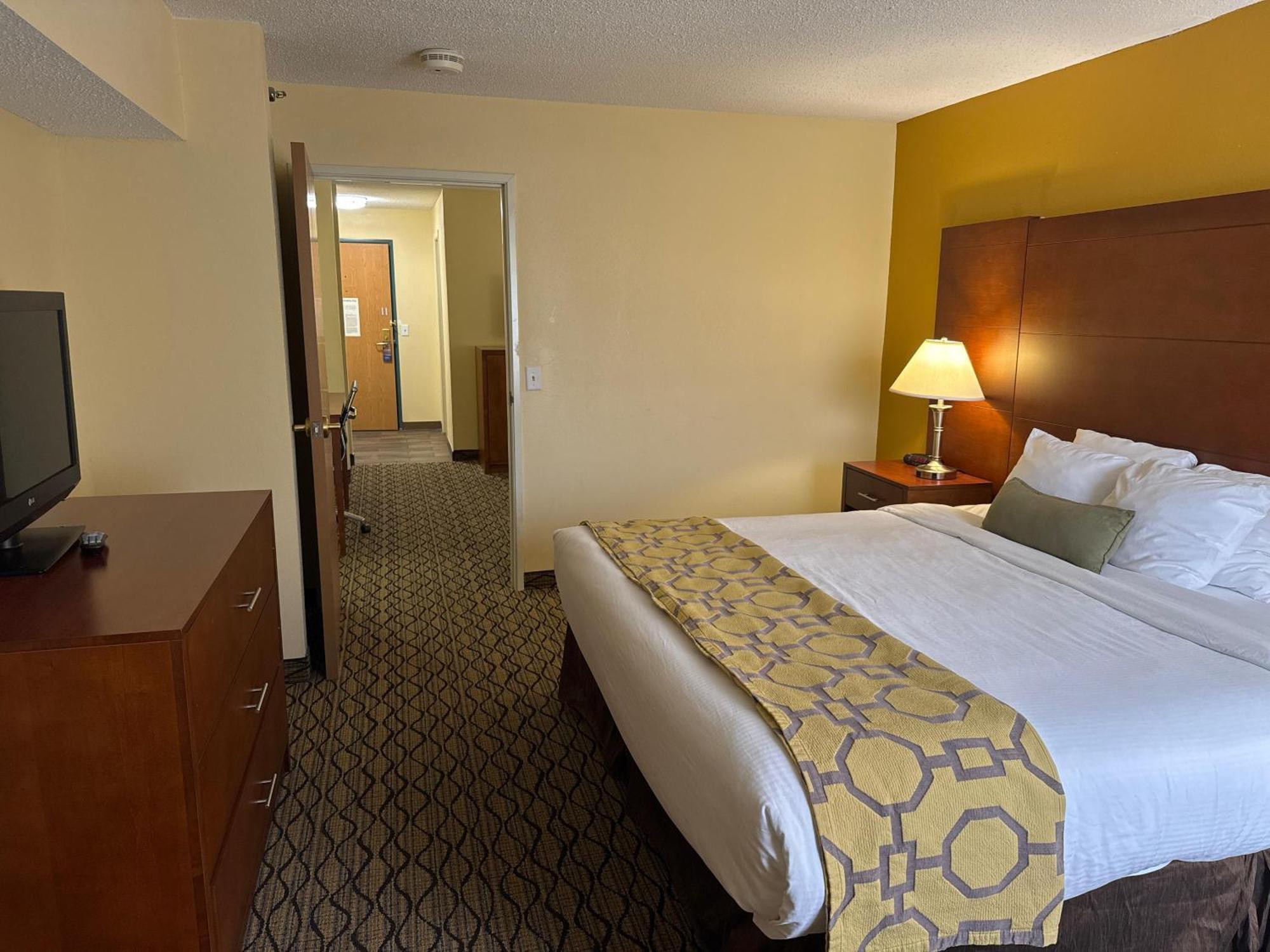 Baymont By Wyndham Mishawaka South Bend Area Hotel Buitenkant foto